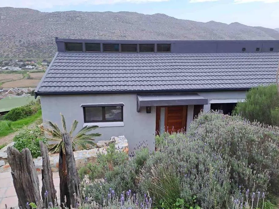 Modern Mountainside Home With Ocean View - Minimal Load Shedding Cape Town Tatil Evi